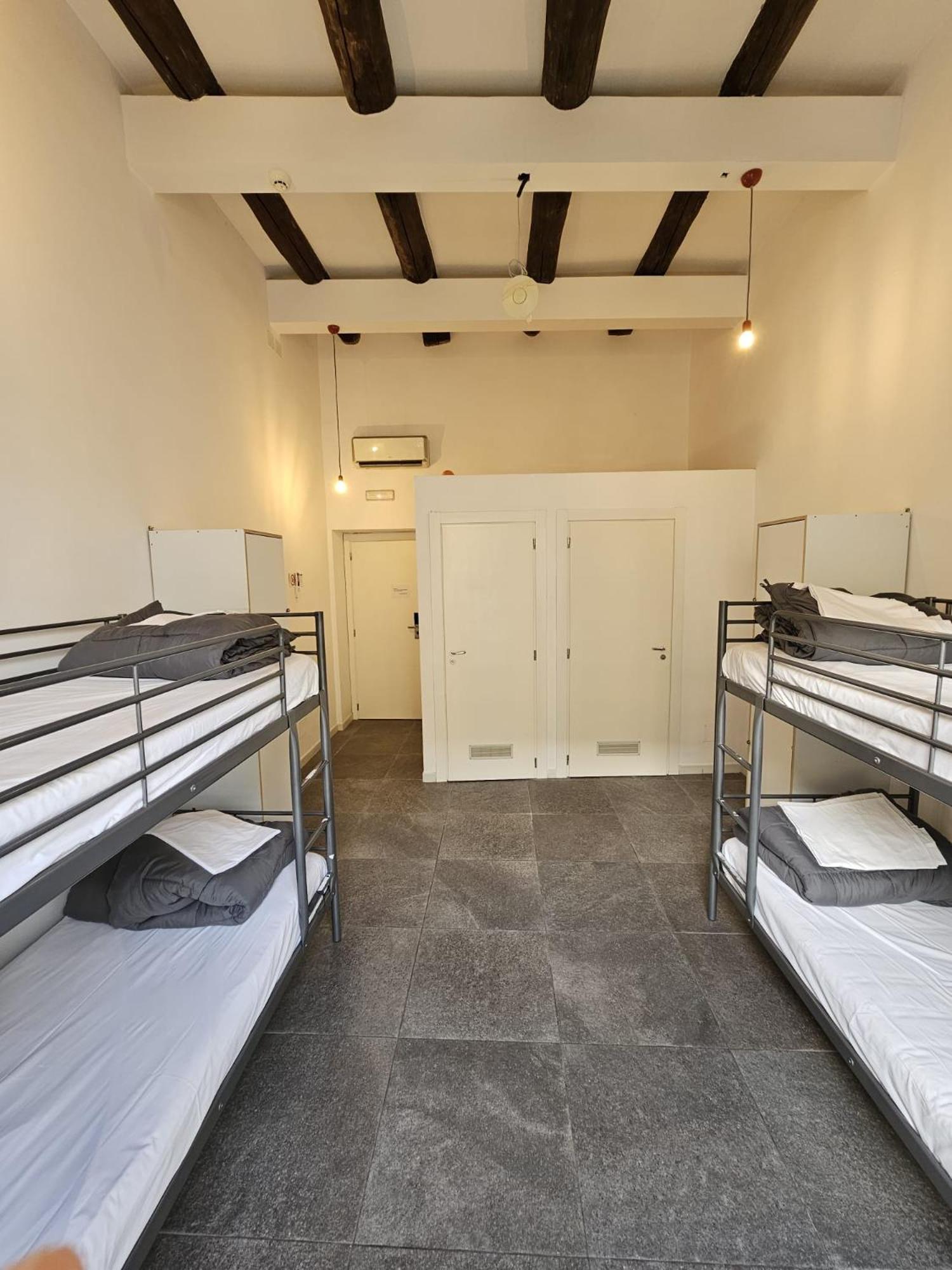 La Controra Hostel Napoli Eksteriør bilde