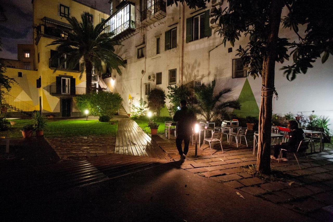 La Controra Hostel Napoli Eksteriør bilde
